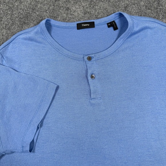 Theory T Shirt XXL Light Blue Henley Style Short Sleeve Casual 1/4 Button Men's - Picture 1 of 8